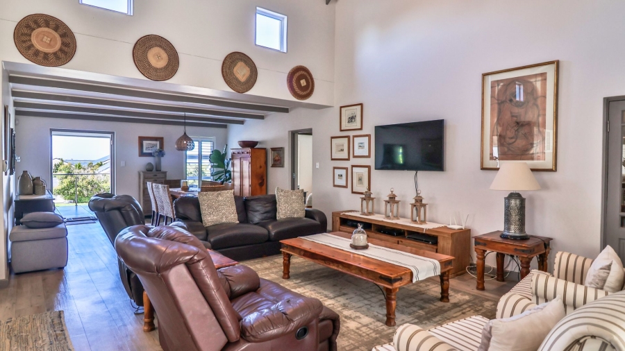 4 Bedroom Property for Sale in Onrus Western Cape